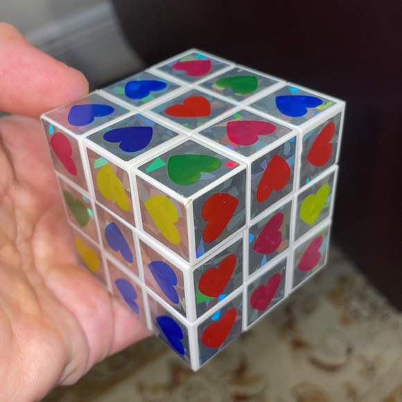 Set of 2 Rubik’s Cubes (unsolved) - Picture 4 of 5